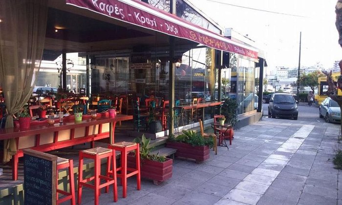12,50€ για ένα γεύμα 2 ατόμων με ελεύθερη επιλογή από τον κατάλογο, στο μεζεδοπωλείο "Παραμύθι" στο Πασαλιμάν