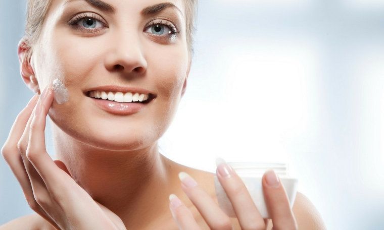 Beauty Collagen (Μητροπόλεως), Σύνταγμα | Προσφορά 17€ για ένα βαθύ καθαρισμό προσώπου 8 σταδίων διάρκειας 90