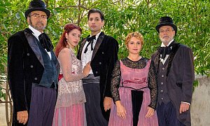 Θέατρο Εκάτη, Κυψέλη